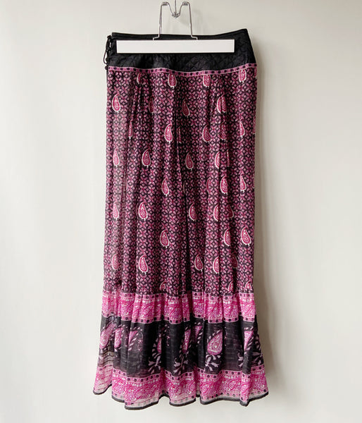 nowos/PRINTED SKIRT(BLACK)