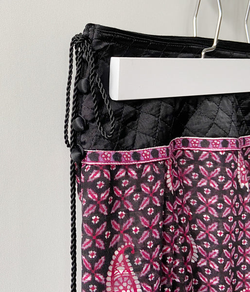 nowos/PRINTED SKIRT(BLACK)