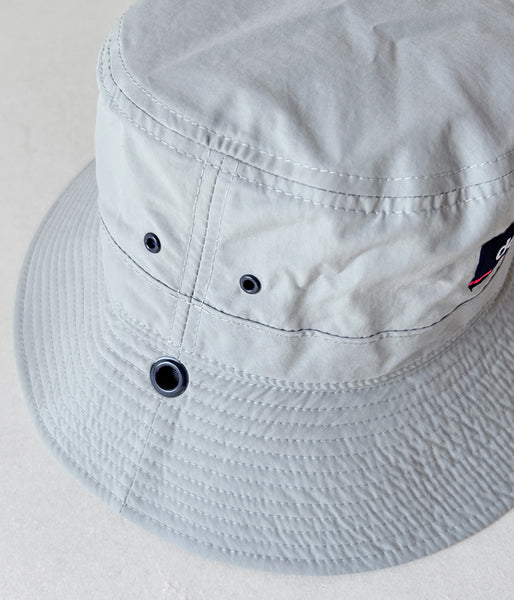 DESCENDANT/SIMMONS NYLON BUCKET
