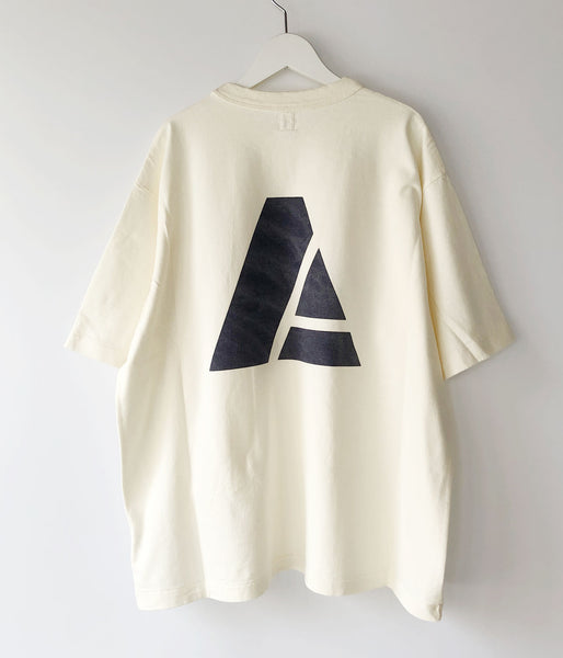 blurhms ROOTSTOCK/ARMÉE 88/12 Print Tee WIDE (IVORYxTRICOLOR)