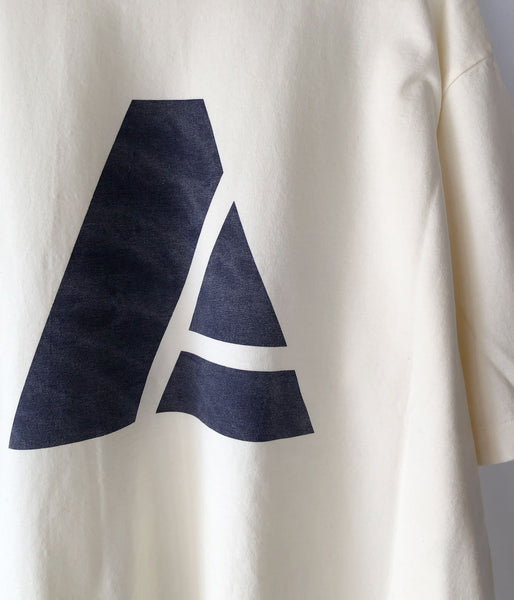 blurhms ROOTSTOCK/ARMÉE 88/12 Print Tee WIDE (IVORYxTRICOLOR)