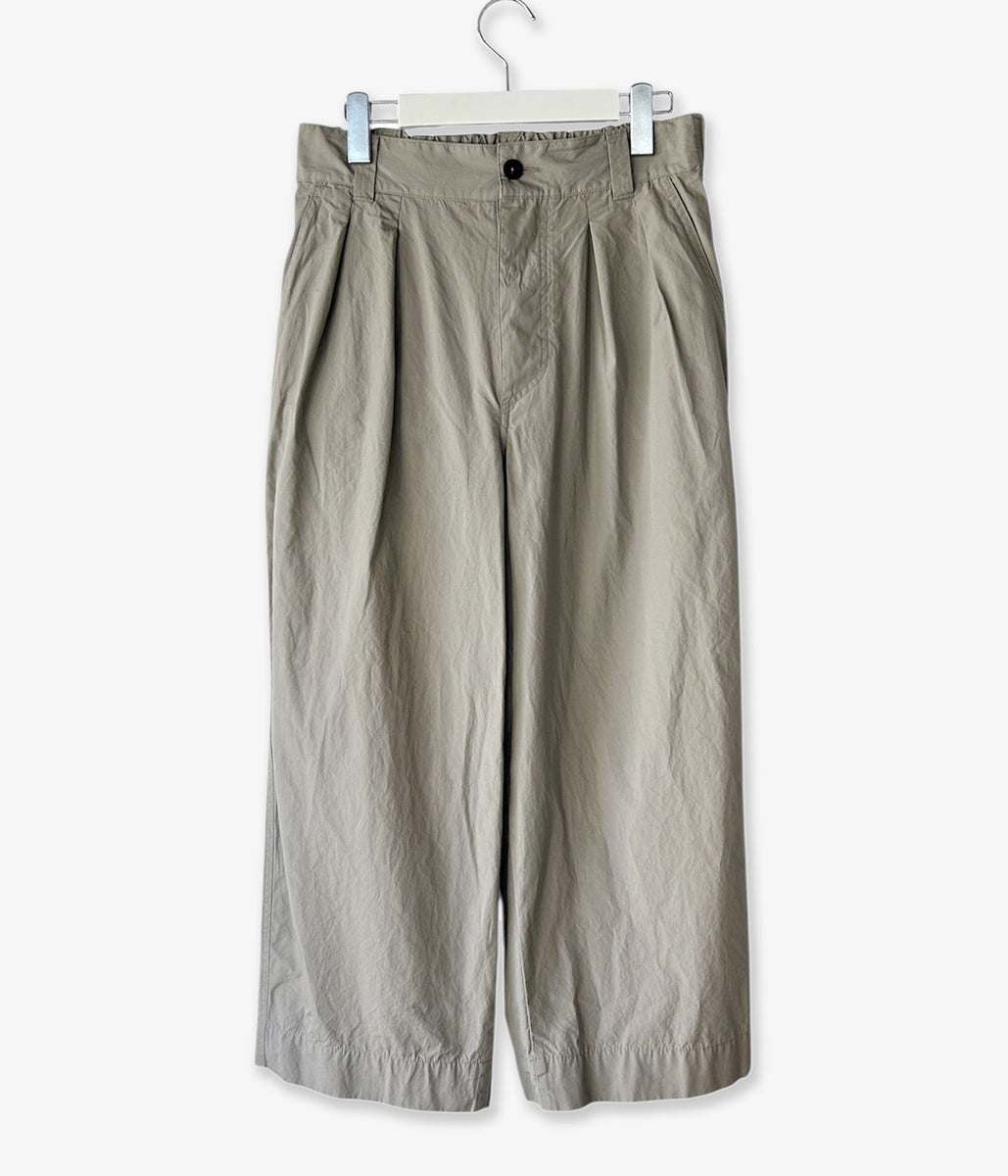 MHL./FINE COMPACT COTTON POPLIN TROUSERS (TAUPE)