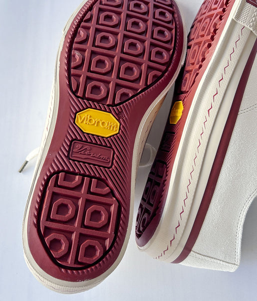 visvim/SKAGWAY LO SUEDE (WHITE)