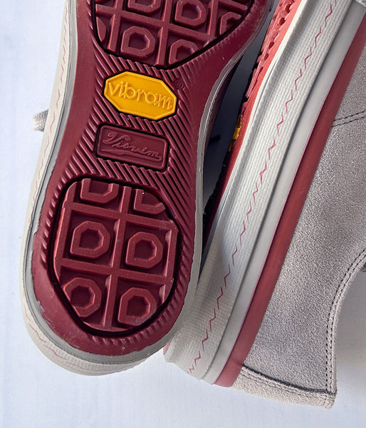 visvim/SKAGWAY LO SUEDE (GREY)