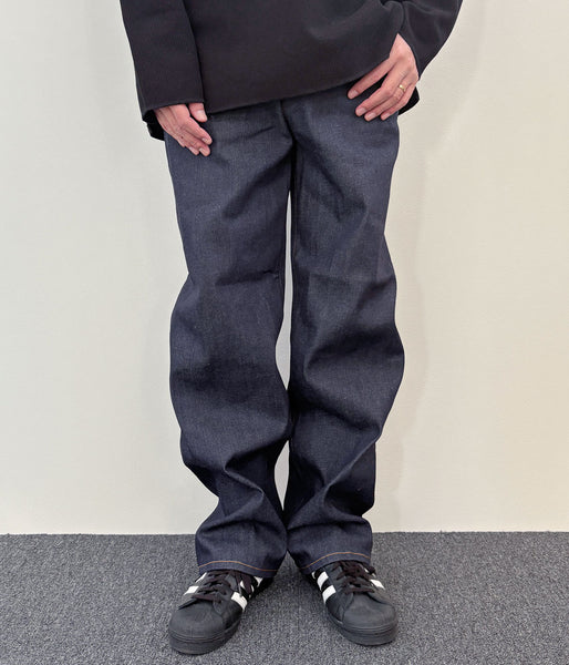 DIGAWEL/STRAIGHT DENIM PANTS (NAVY)