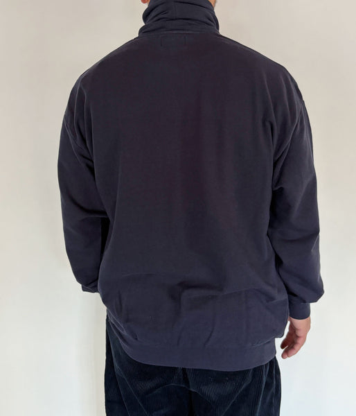 DESCENDANT/CYLINDER TURTLE NECK LS (NAVY)