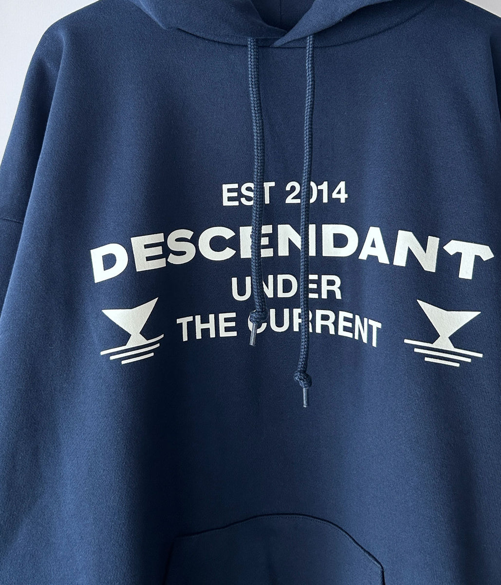 DESCENDANT/UNDER THE CURRENT HOODY (NAVY)