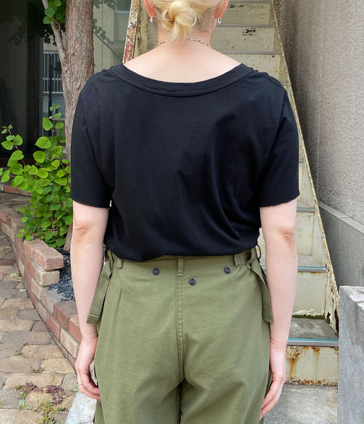 nowos/V NECK TEE(BLACK)