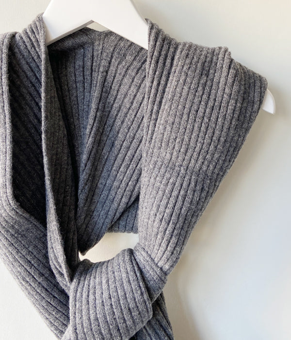 PHEENY フィーニー　WOOL HOODED SCARF PHEENY/WOOL KNIT HOODED SCARF