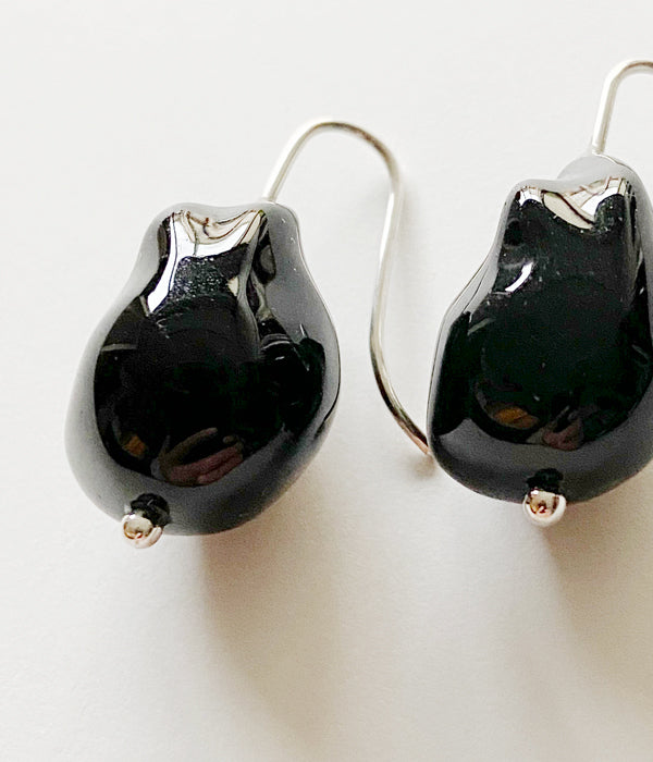 R.ALAGAN/DISTORTED STONE EARRINGS(OBSIDIAN)