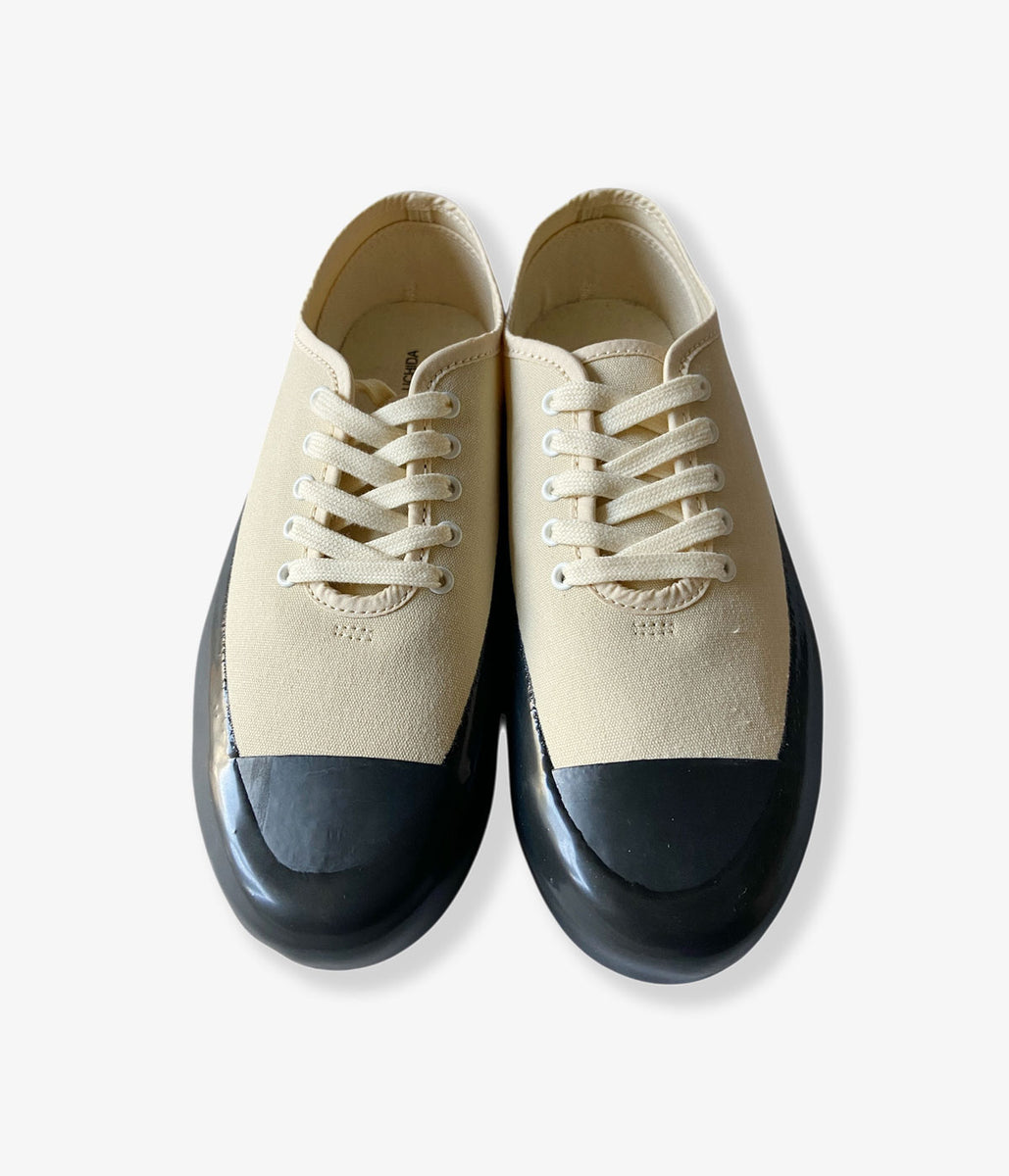 FUMIKA_UCHIDA/CANVAS SNEAKERS(BLACK)