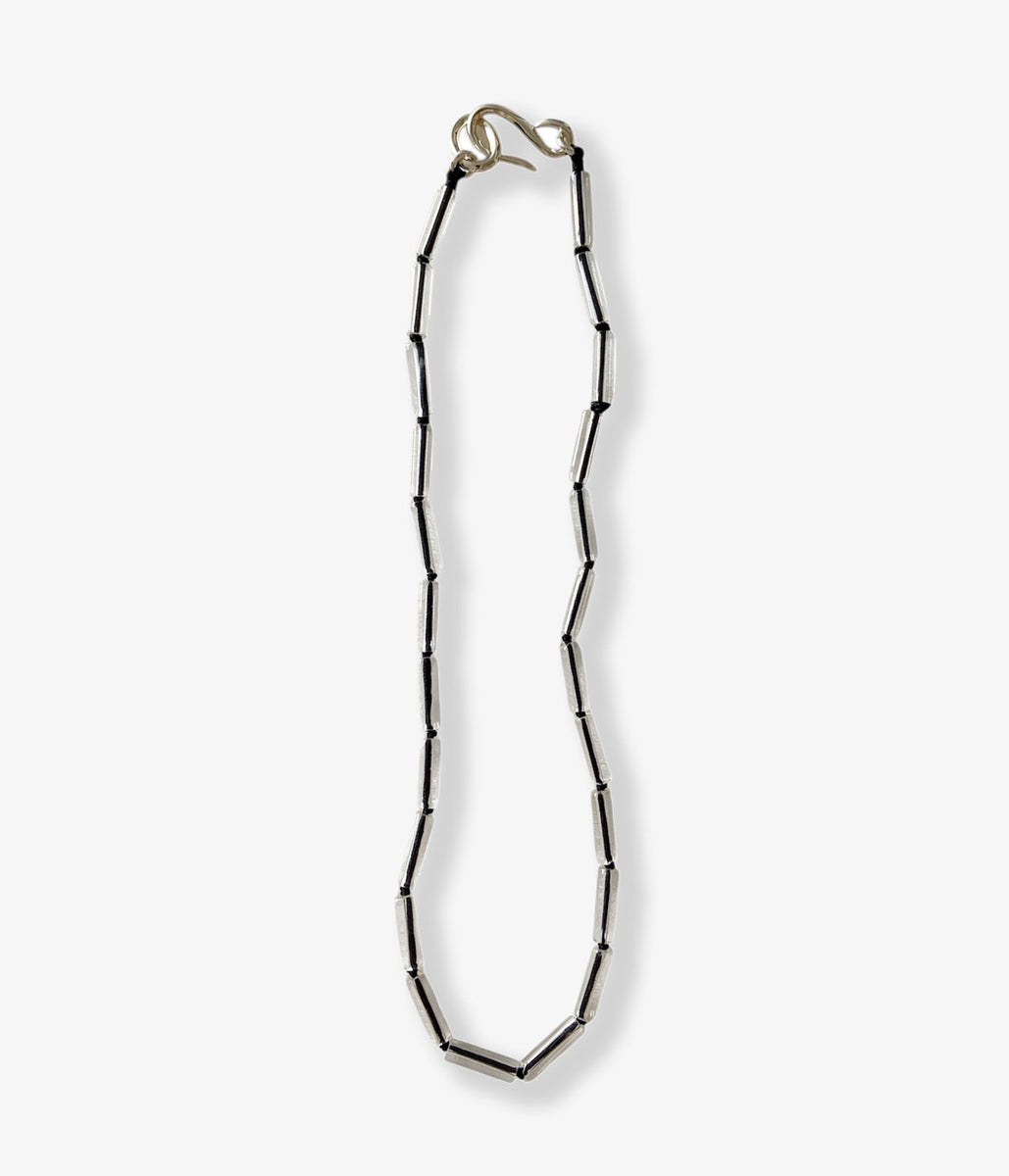 R.ALAGAN/SMALL TUBE CRYSTAL NECKLACE