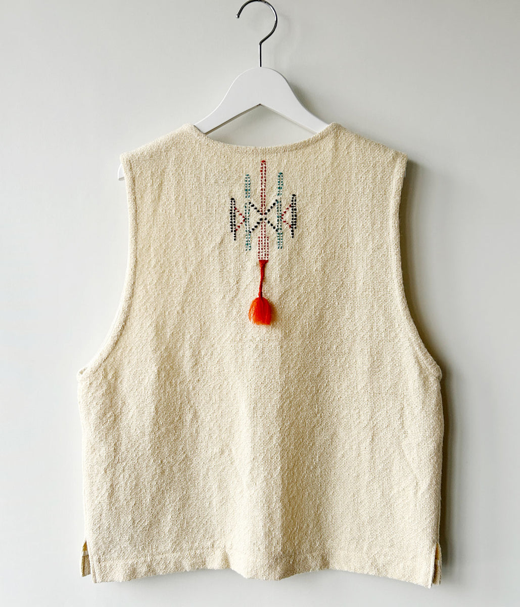 nowos/WHITE VEST(WHITE)