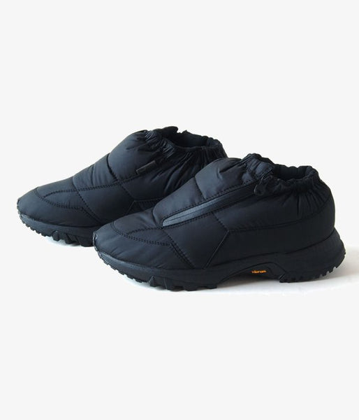 White Mountaineering/PADDED VIBRAM SOLE SHORT BOOTS(BLACK)