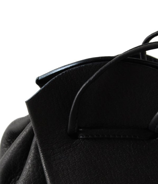 Aeta/DEER LEATHER SHOULDER POUCH M (BLACK)