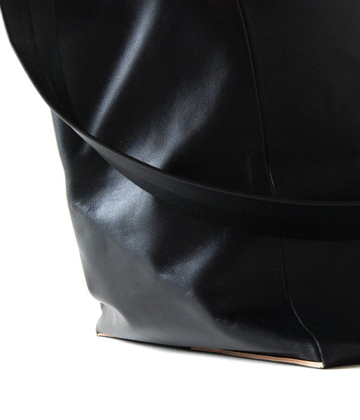 Aeta/KIP LEATHER SHOULDER TOTE M (BLACK)