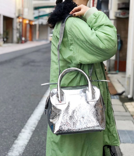 MM6 MAISON MARGIELA/SILVER CRINKLED LEATHER BAG(SILVER)