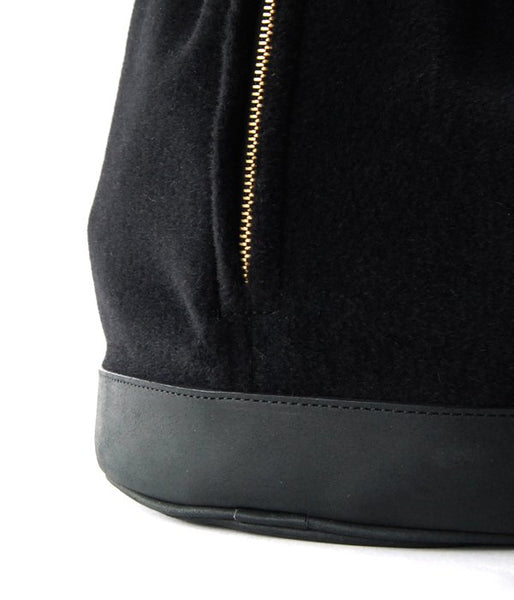 WRYHT/DUFFLE PORCH (BLACK)