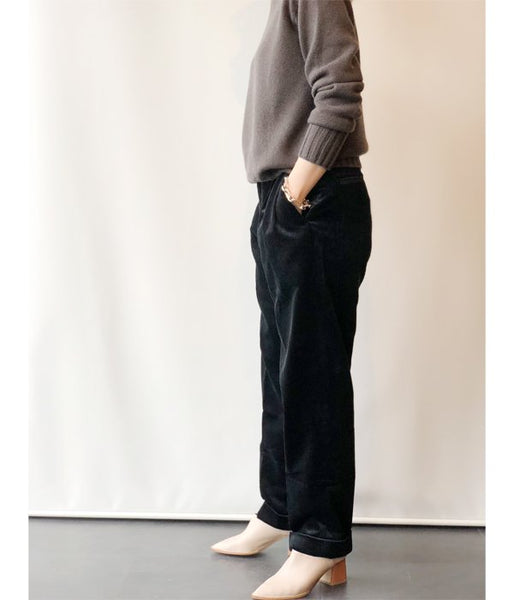 MARGARET HOWELL/8 WALE CORDUROY (BLACK)