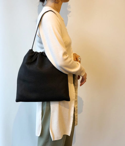 Aeta/DEER LEATHER SHOULDER M (BLACK)