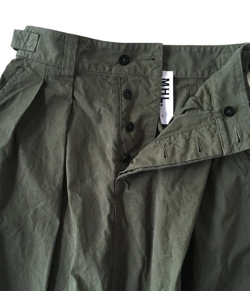 MHL./GARMENT DYE SKIRT (OLIVE)
