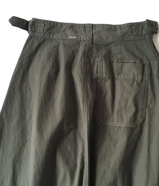 MHL./GARMENT DYE SKIRT (OLIVE)