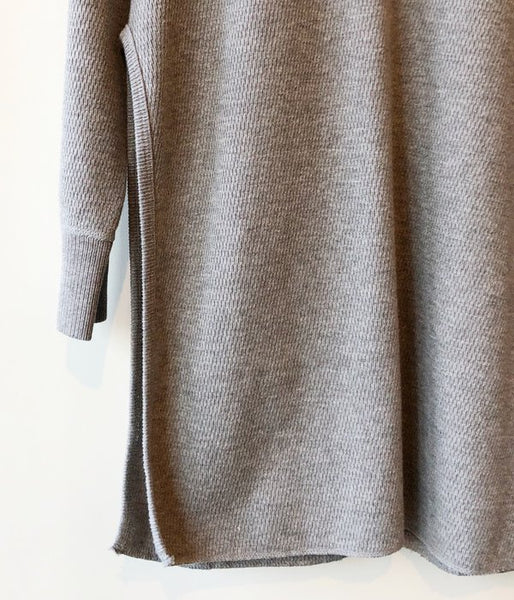 PHEENY/16/- HONEYCOMB SIDE SLIT L/S (GRAY)