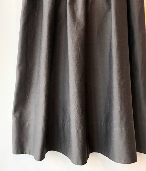 MARGARET HOWELL/COTTON PLEATED SKIRT(GRAY)