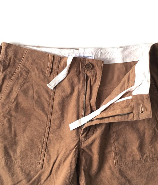 holk/WALK SHORTS (BROWN)