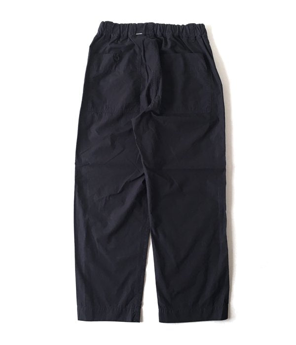 MHL./FINE COMPACT COTTON POPLIN TROUSERS (BLACK)