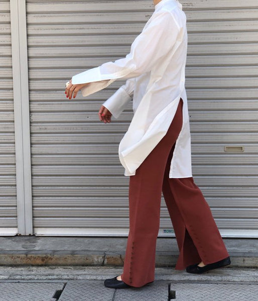 TAN/SIDEBUTTONS TAPERED PANTS (BROWN)