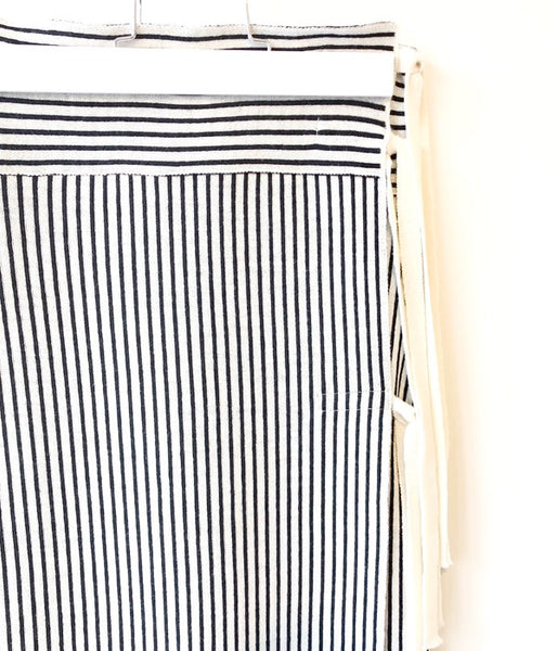 TAN/STRIPES WRAP SKIRT (BLACK)