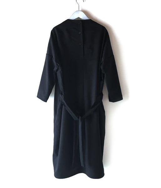 holk/NO COLLER DRESS (BLACK)