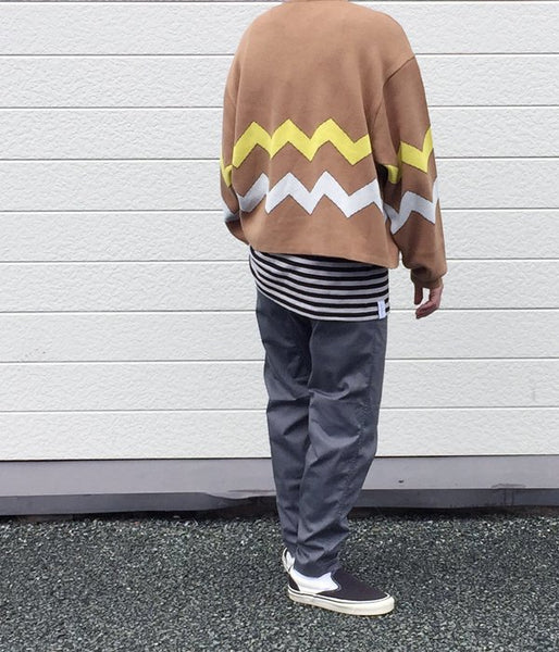 DIGAWEL/BORDER KNIT & SEWN SWEATER (CAMEL)