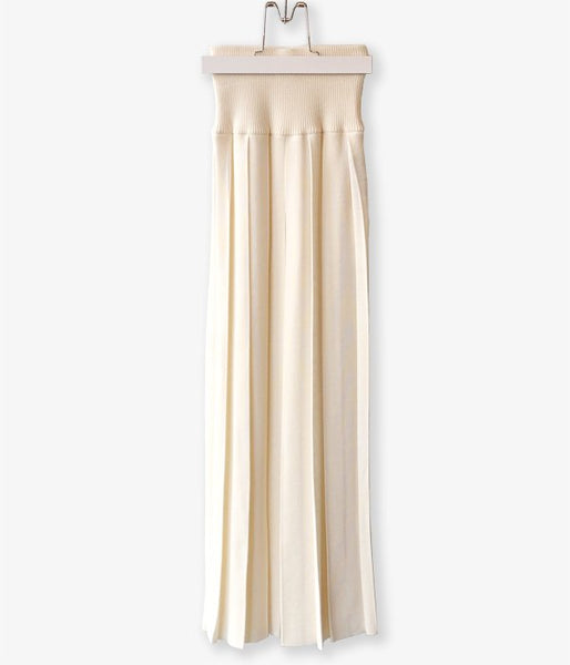 TAN/PLEATS SK (WHITE)