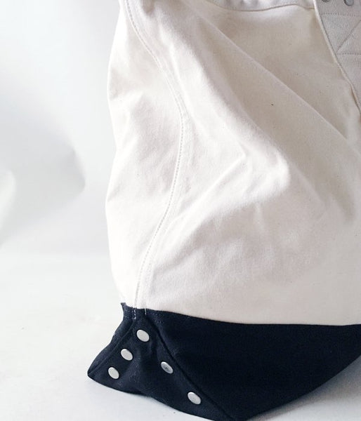 MHL./LARGE CANVAS TOTE BAG