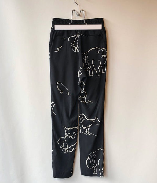 WRYHT/FRONT TUCK TROUSER(GRAPHITE)