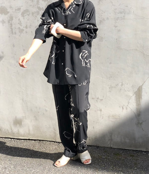 WRYHT/FRONT TUCK TROUSER(GRAPHITE)