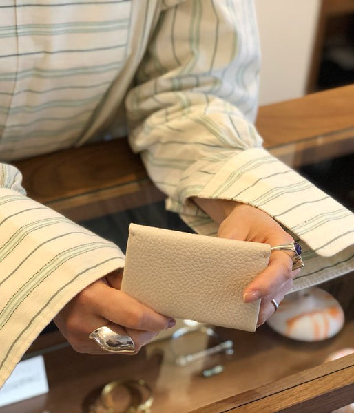 Aeta/PEBBLE GRAIN LEATHER MINI WALLET(IVORY)