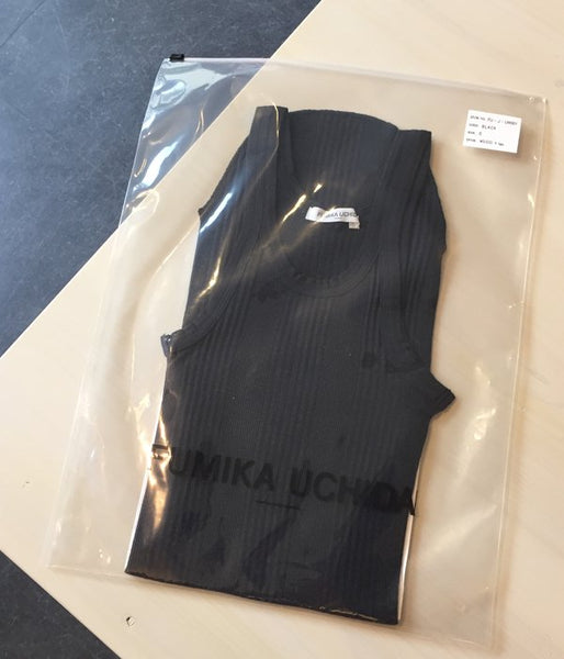 FUMIKA_UCHIDA/COTTON_NEEDLE DRAWING TANK TOP(BLACK)