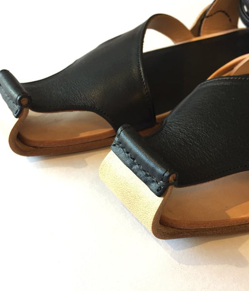 FUMIKA_UCHIDA/KIP LEATHER LACE-UP SANDAL (BLACK)
