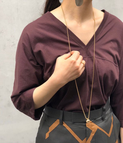 FUMIKA_UCHIDA/V-NECK THREE-QUARTER-SLEEVE TOP (BROWN)