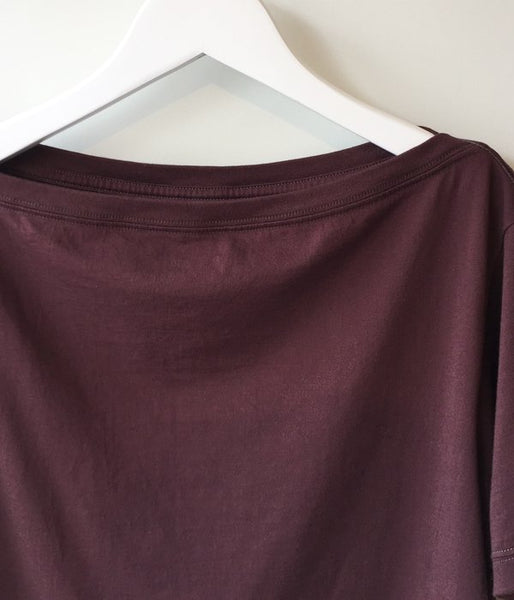 FUMIKA_UCHIDA/BOAT-NECK SHORT-SLEEVE TOP (BROWN)