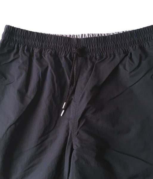 DIGAWEL/BAGGY SHORTS (BLACK)