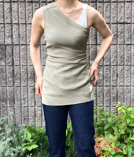PHEENY/RANDOM RIB ONE SHOULDER TOPS(KHAKI)