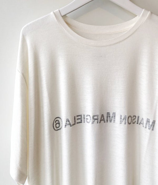 MM6 MAISON MARGIELA/INSIDEOUT LOGO TEE(WHITE)