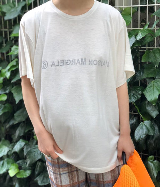 MM6 MAISON MARGIELA/INSIDEOUT LOGO TEE(WHITE)