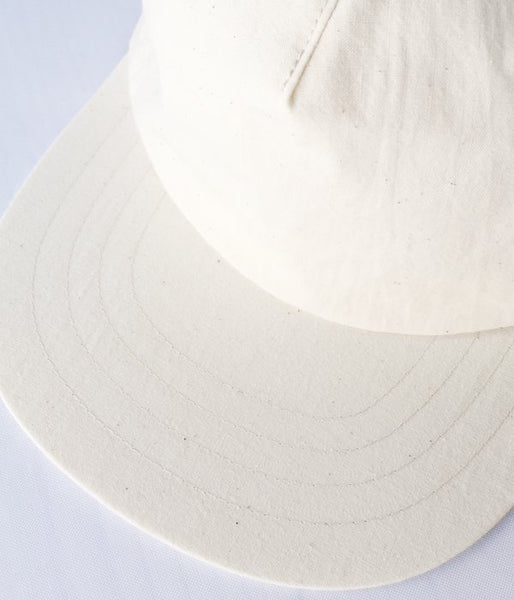 POLYPLOID/CAP A (OFF WHITE)