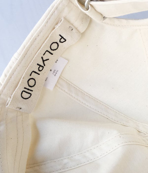 POLYPLOID/CAP A (OFF WHITE)