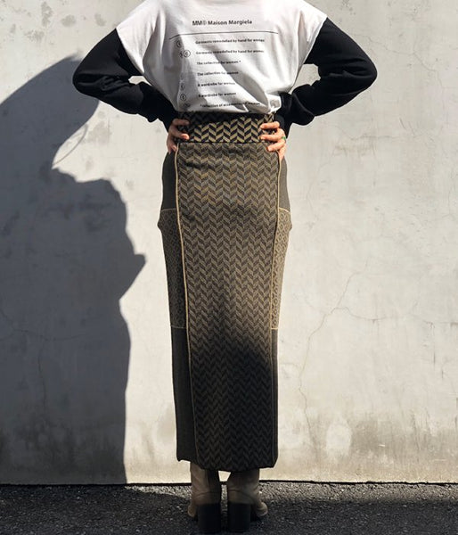 TAN/MOSAIC PATTERN SKIRT(KHAKI×BLACK)